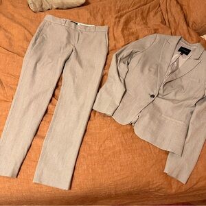 Banana republic Women's Blazer and Pants Set grey size 2